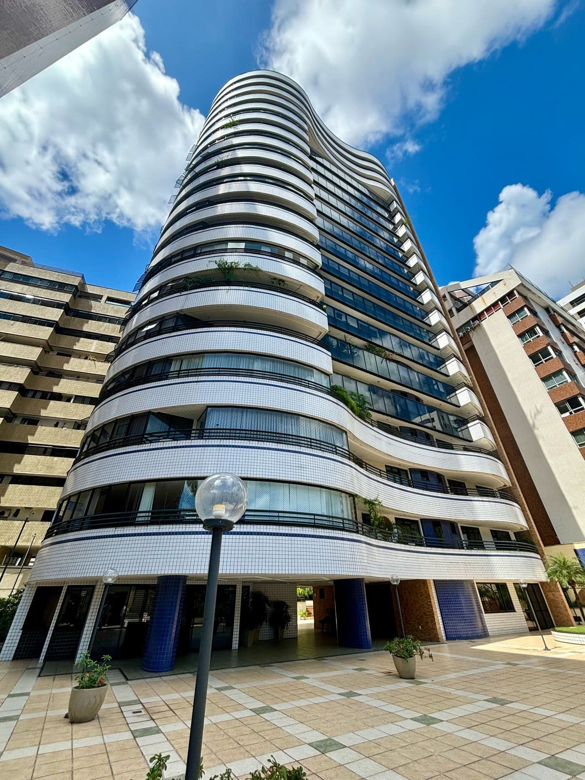 Apartamento no bairro Meireles