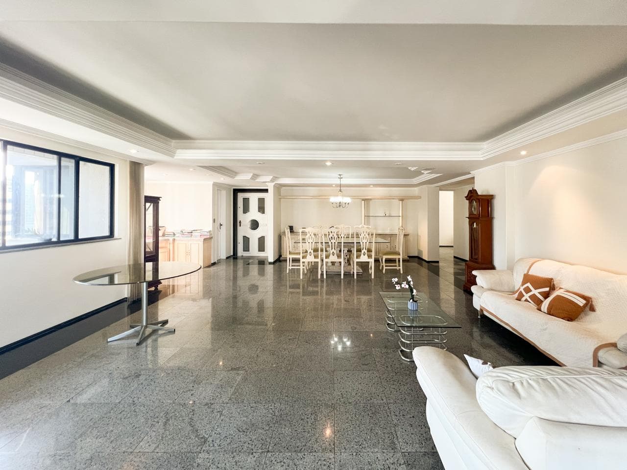 Andar inteiro de 204 m² com 3 suítes no Edifício Mykonos — foto 8