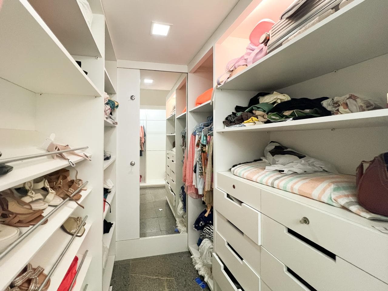 Andar inteiro de 204 m² com 3 suítes no Edifício Mykonos — foto 15